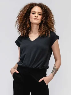 Fashion Black Women'S Composite Merino V-Neck Tee Women'S Shirts