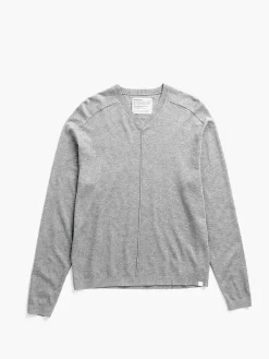 Outlet Grey Heather Men'S Atlas Air V-Neck Sweater Men'S Sweatshirts & Sweaters