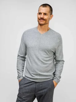 Outlet Grey Heather Men'S Atlas Air V-Neck Sweater Men'S Sweatshirts & Sweaters