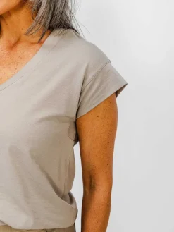 Discount Taupe Women'S Composite Merino V-Neck Tee Women'S Shirts